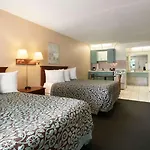 Days Inn By Wyndham Clearwater/Central