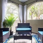 O Stunning Condo Minutes From Gorgeous Beaches O