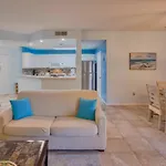 New 2Bed2Bath Condo - Clearwater Beach - Free Wi-Fi And Parking