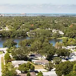 Heated Pool Hot Tub Clearwater & Dunedin Pet Friendly
