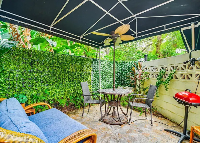 Peaceful Studio Near Golf Course In Clearwater!