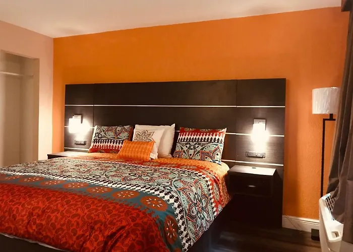 Tropical Inn & Suites, Downtown Clearwater