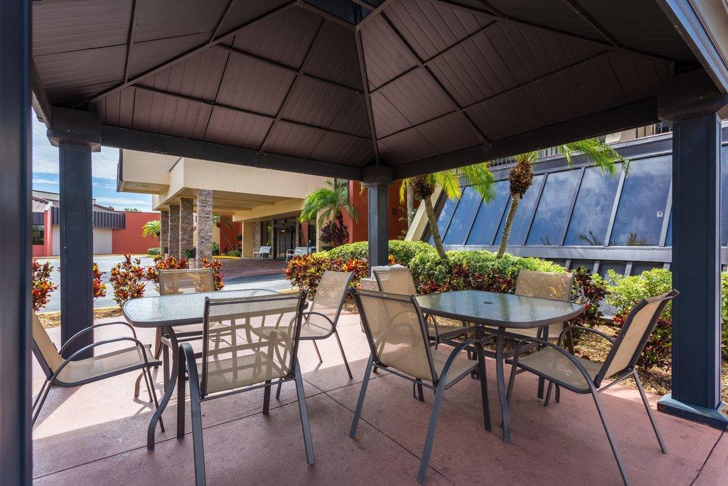 Tropical Palms Hotel Clearwater