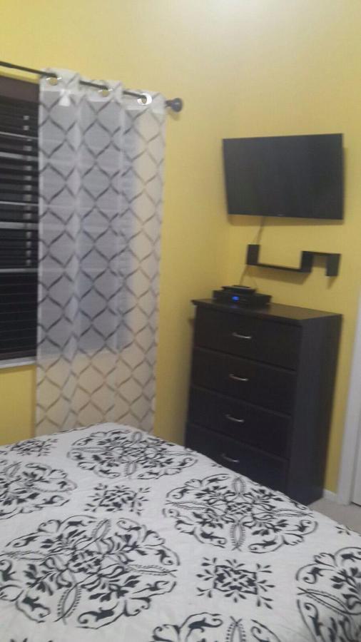 Homestay Private Quiet But Close To It Clearwater