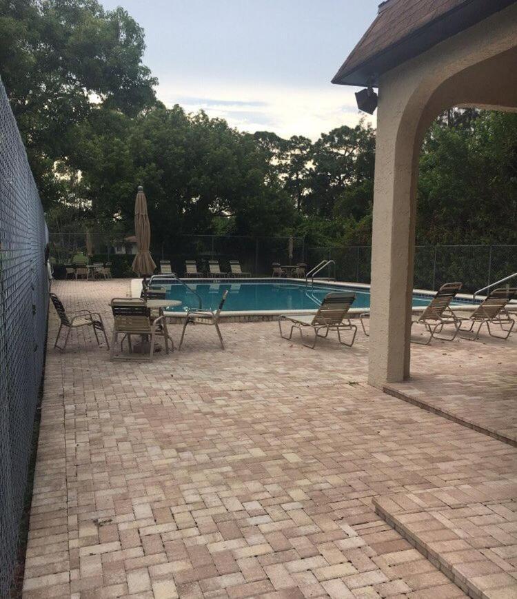 Private Quiet But Close To It Clearwater