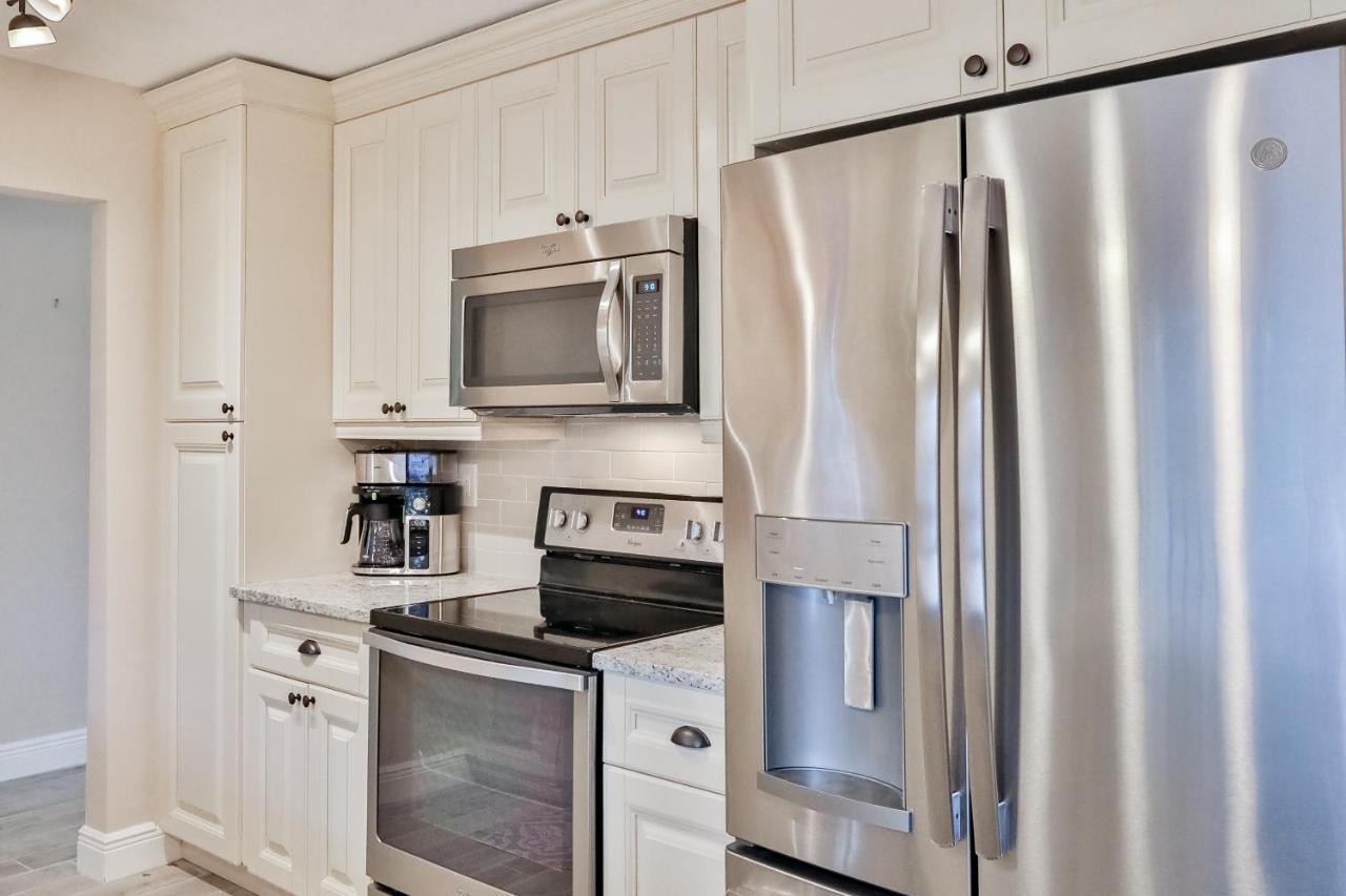 Holiday home Escape To Honeymoon Island