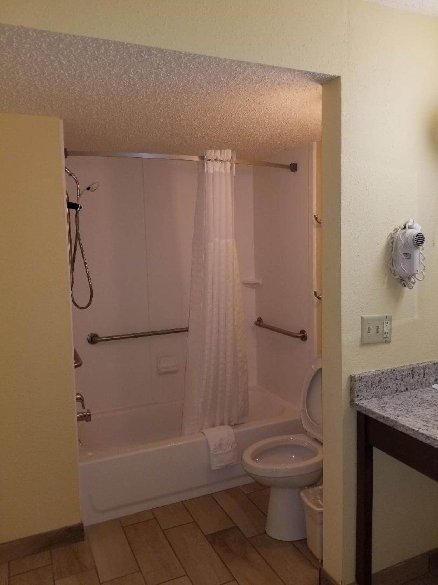 Days By Wyndham Clearwater/central