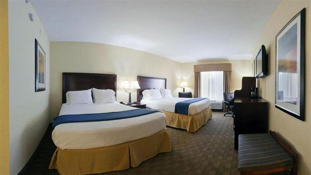 Express & Us 19 North By Ihg