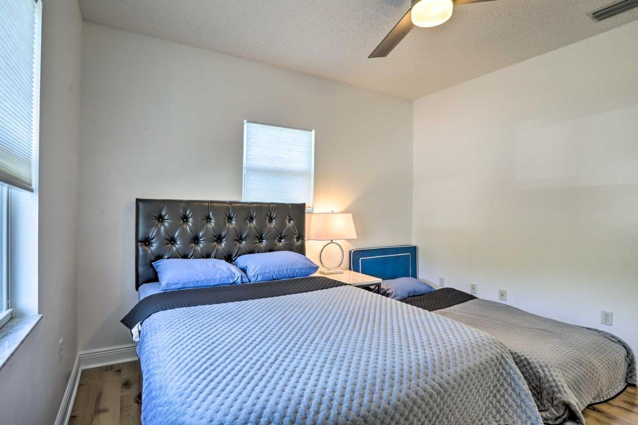Holiday home Modern With Deck 9 Mi To Clearwater