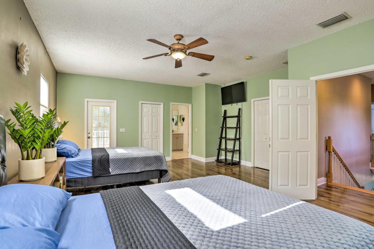 Holiday home Modern With Deck 9 Mi To Clearwater