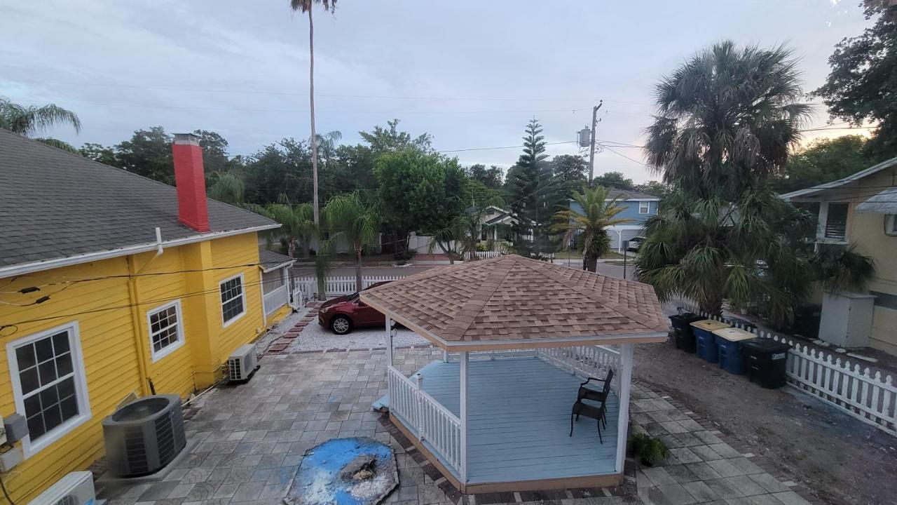 Lovely Unit With Free Parking On Premises * Clearwater