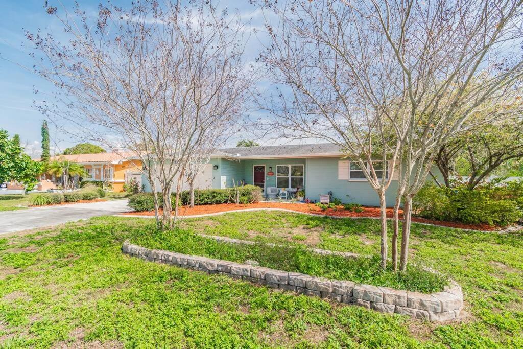 Casabetty Florida * Clearwater