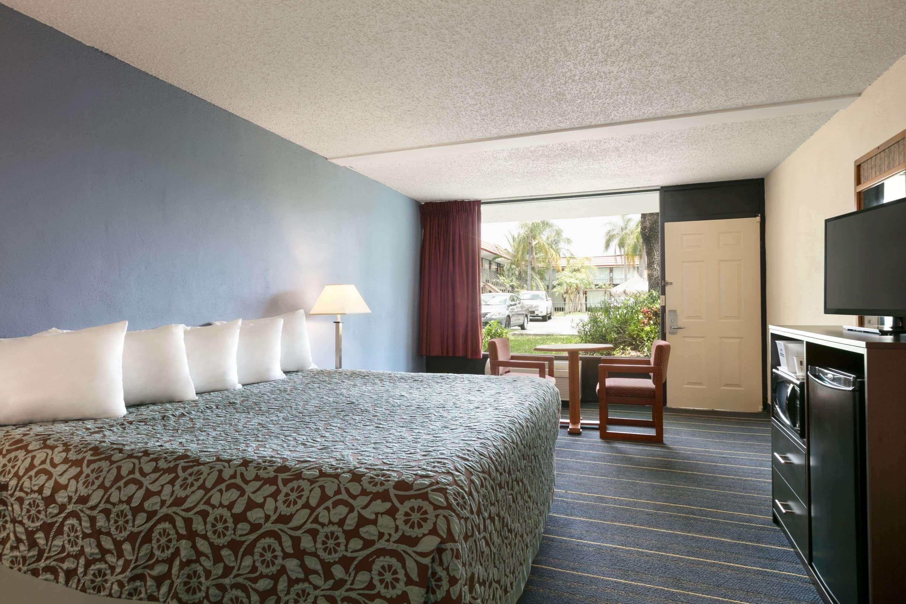 Days By Wyndham Clearwater/central 2* Clearwater