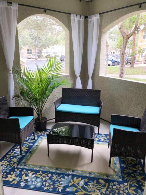O Stunning Minutes From Gorgeous Beaches O Apartment *