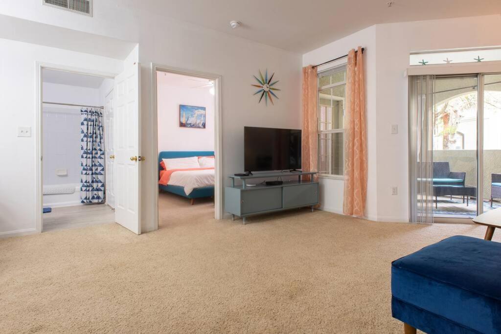 O Stunning Minutes From Gorgeous Beaches O Apartment Clearwater