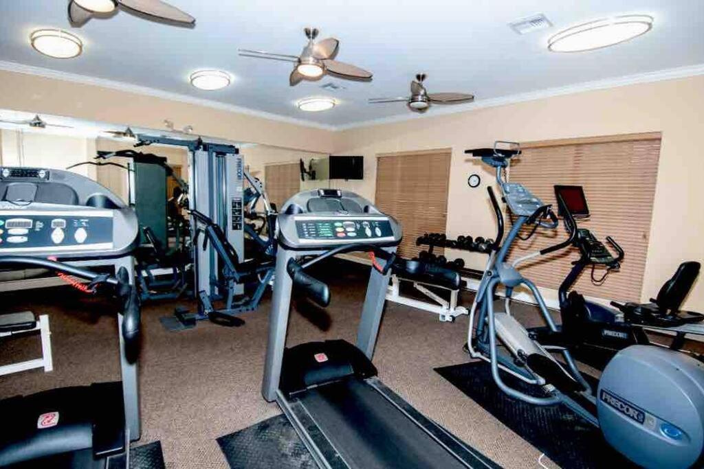 Apartment O Stunning Minutes From Gorgeous Beaches O