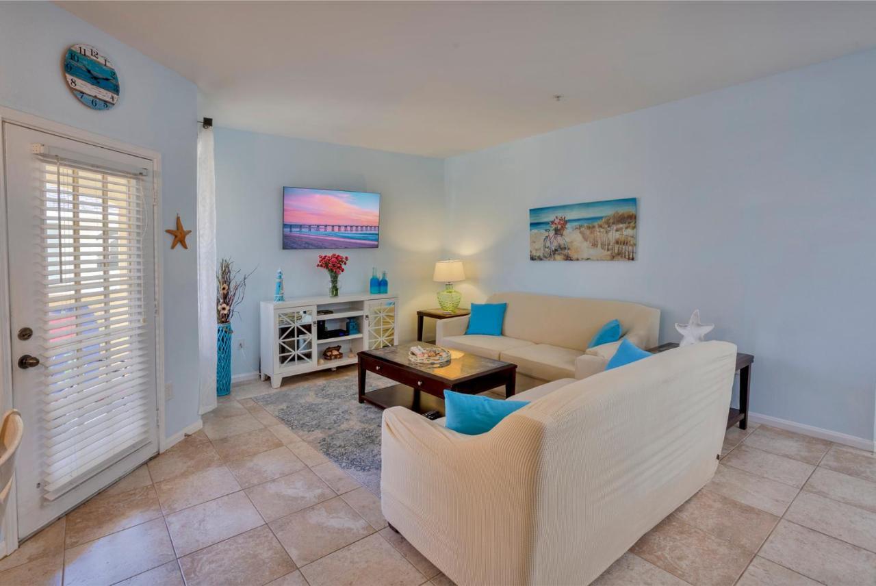Apartment New 2bed2bath - - Free Wi-fi And Parking