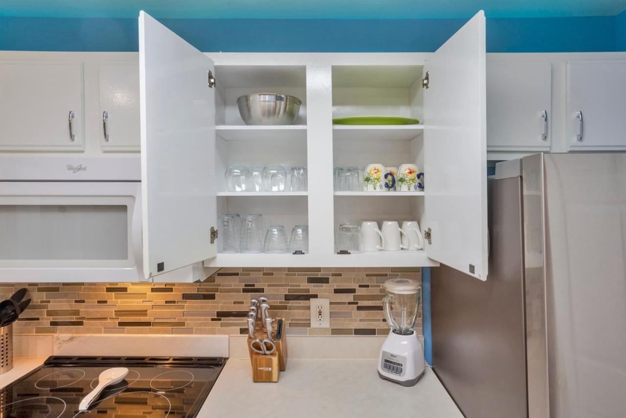 New 2bed2bath - - Free Wi-fi And Parking * Clearwater
