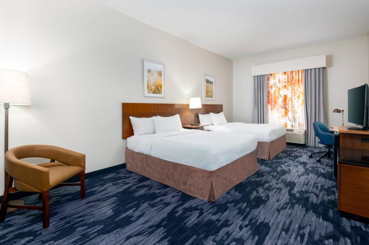 Hotel Fairfield And By Marriott 3*