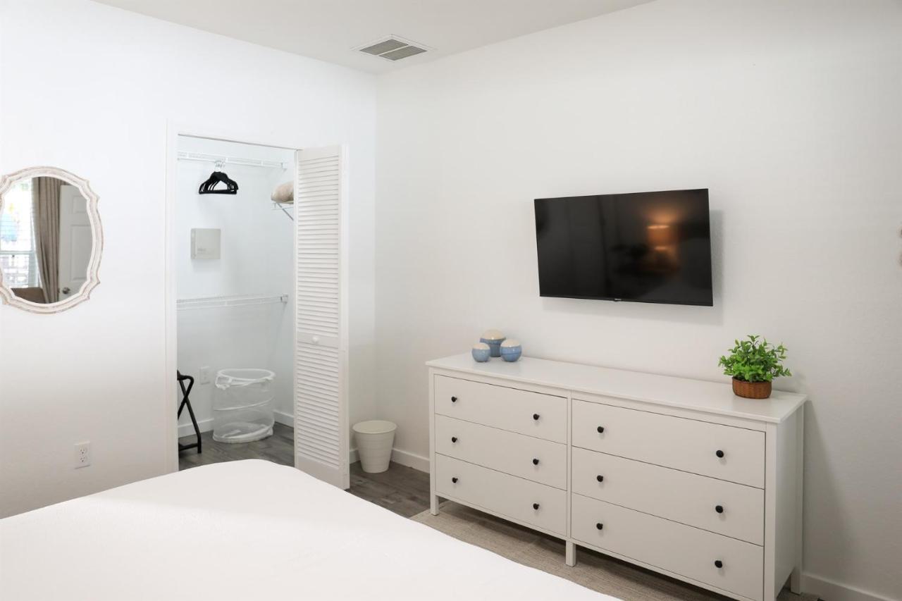 Bohemian Escape - 7 Min To The Beach, Bbq Grill, Playground