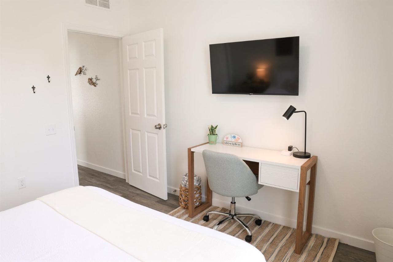 Holiday home Bohemian Escape - 7 Min To The Beach, Bbq Grill, Playground Clearwater