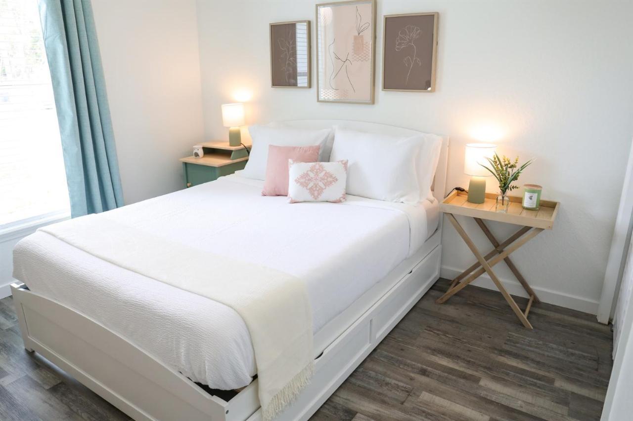 Bohemian Escape - 7 Min To The Beach, Bbq Grill, Playground *