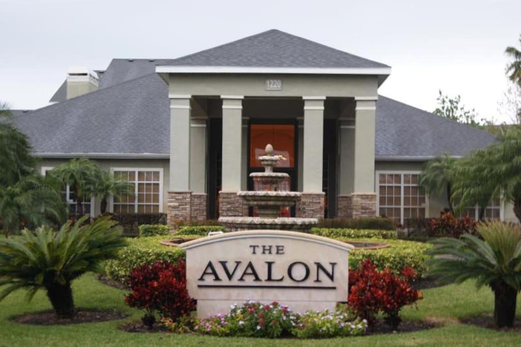 Avalon In Minutes From * Clearwater
