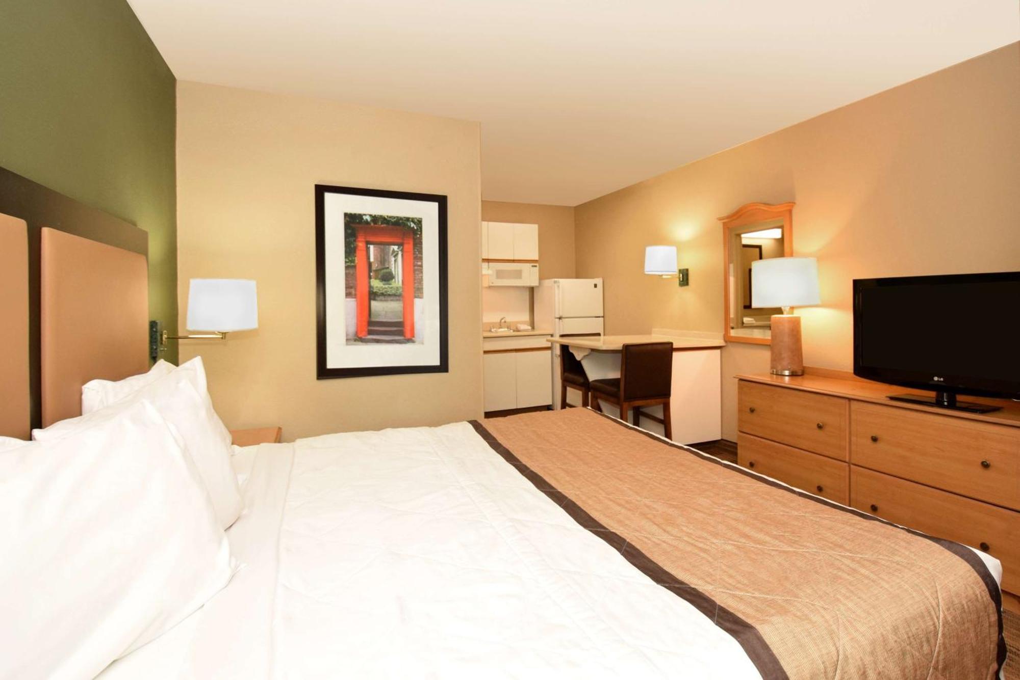 Extended America - - Carillon Park Hotel 2*