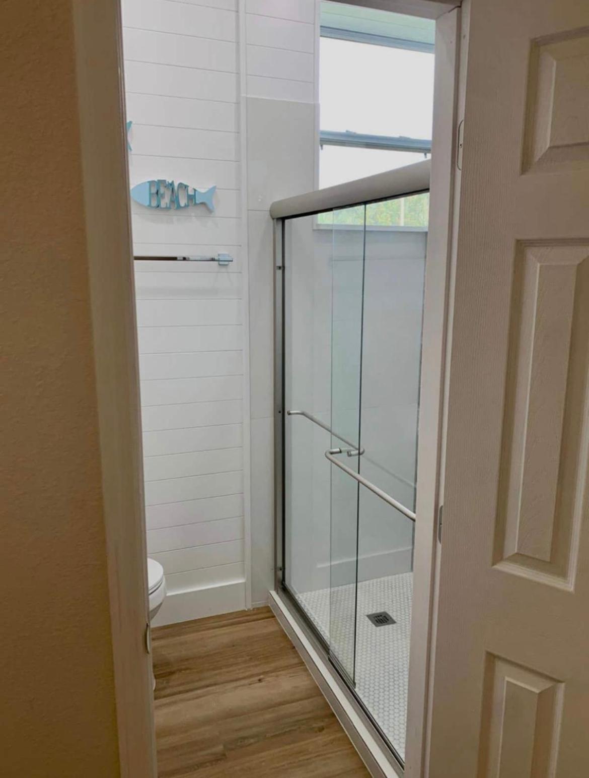 Beach House 15 Min From Beach Holiday home *