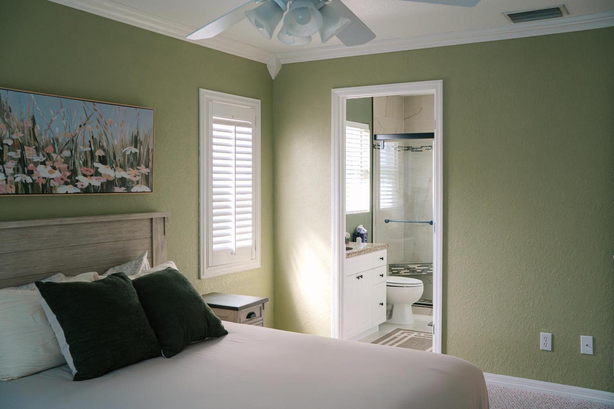 Holiday home Tropical Paradise - Heated Pool, & Bbq - Close To Restaurants & Beaches! Clearwater