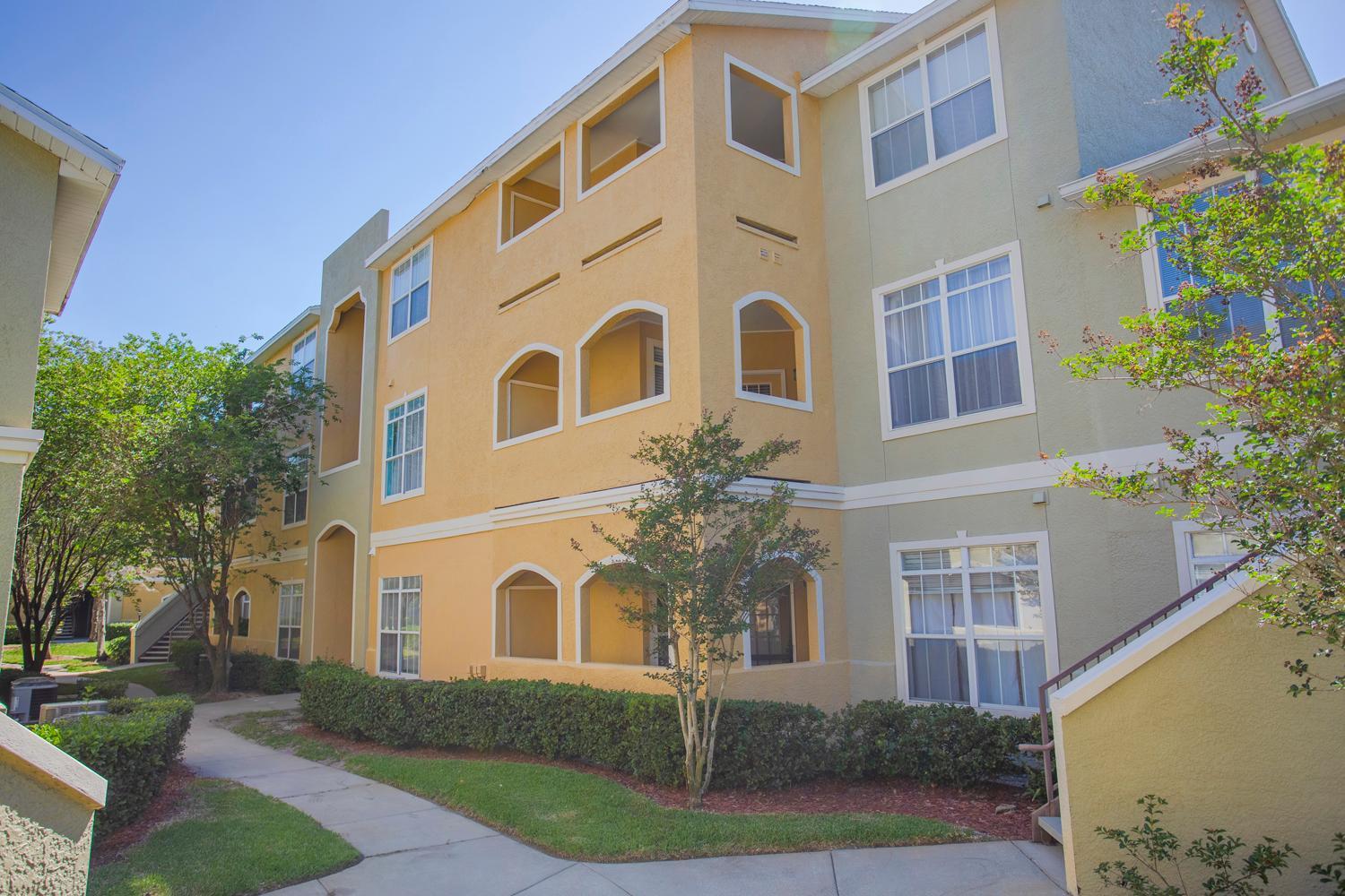 New 2bed2bath - - Free Wi-fi And Parking