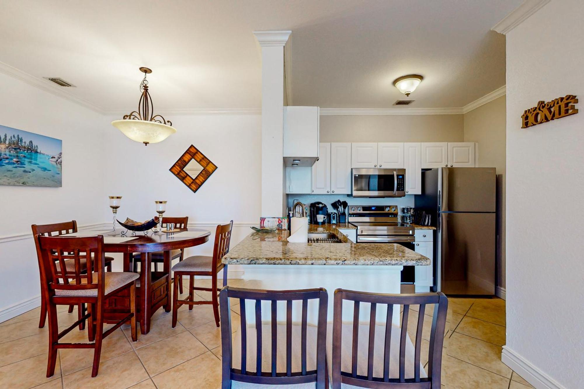 Captivation Apartment *