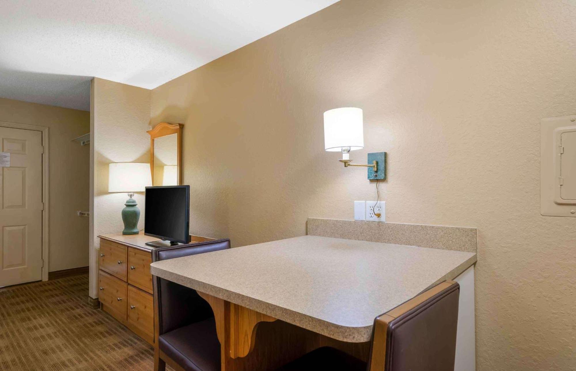 Hotel Extended America - - Carillon Park 2*