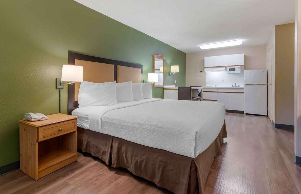 Extended America - - Carillon Park Hotel 2*