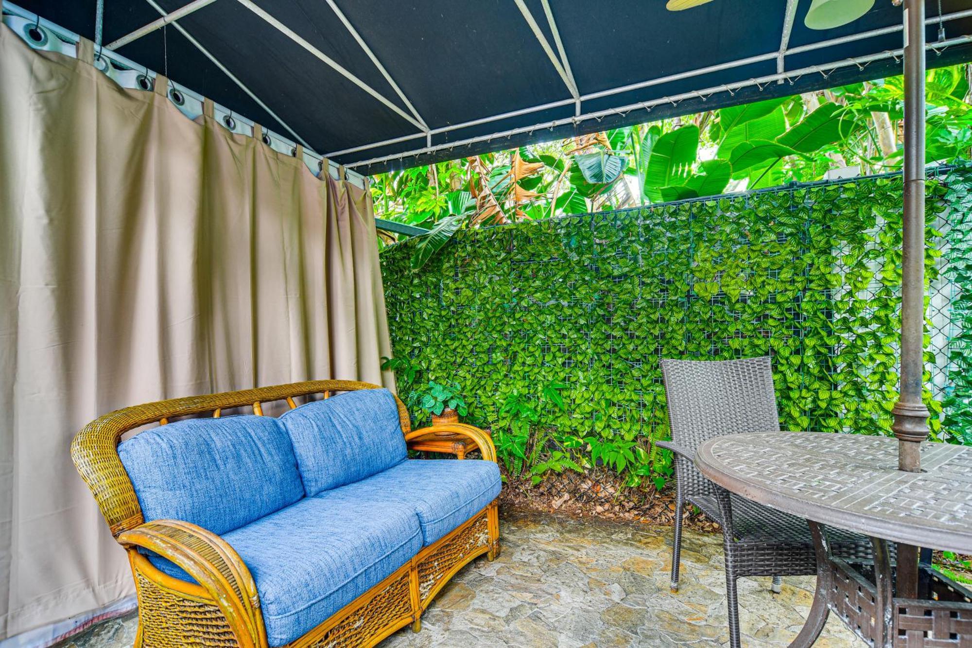 Peaceful Near Golf Course In Clearwater! Apartment