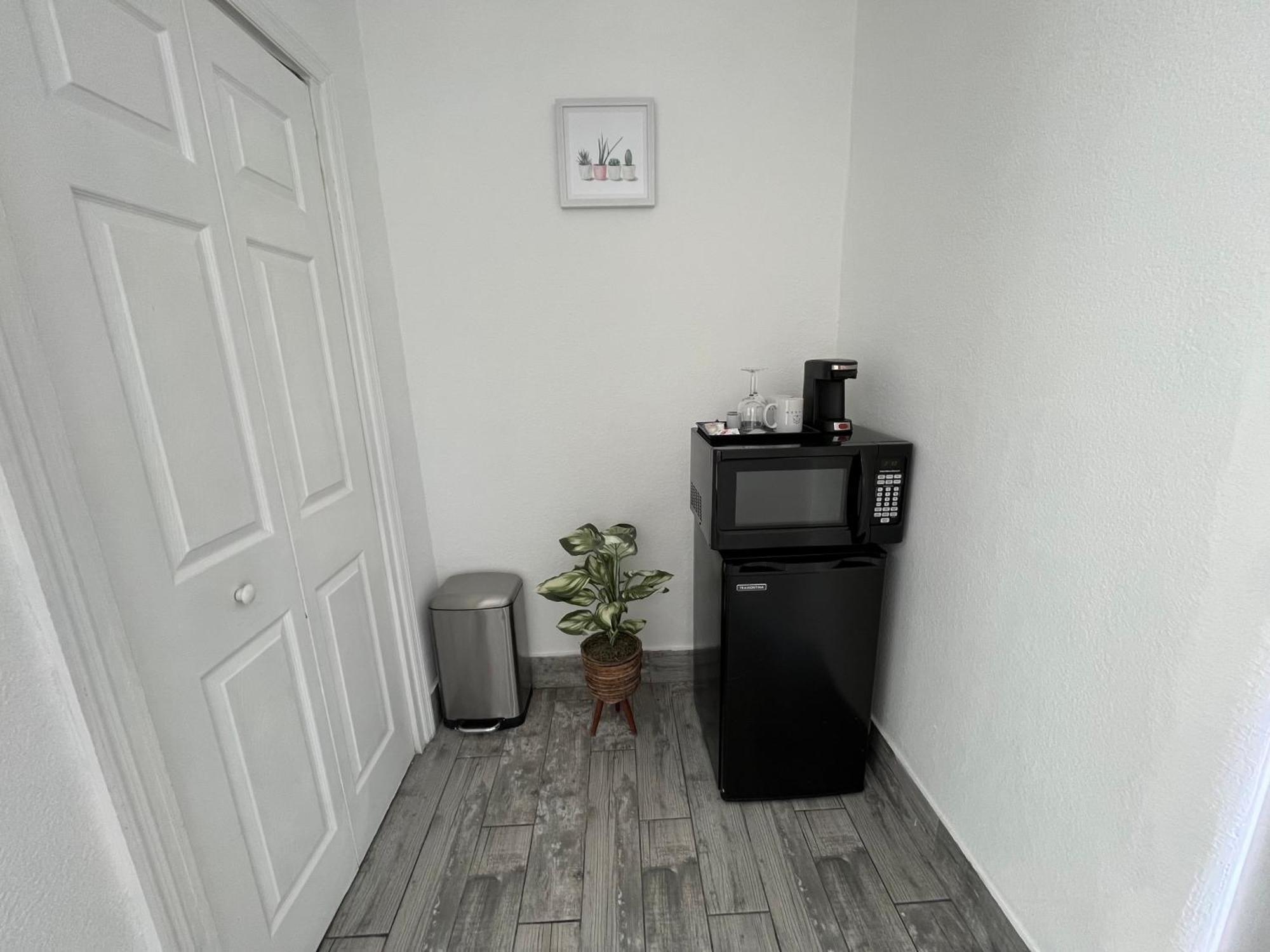 1k Bed With Shared Pool 16 Apartment Clearwater