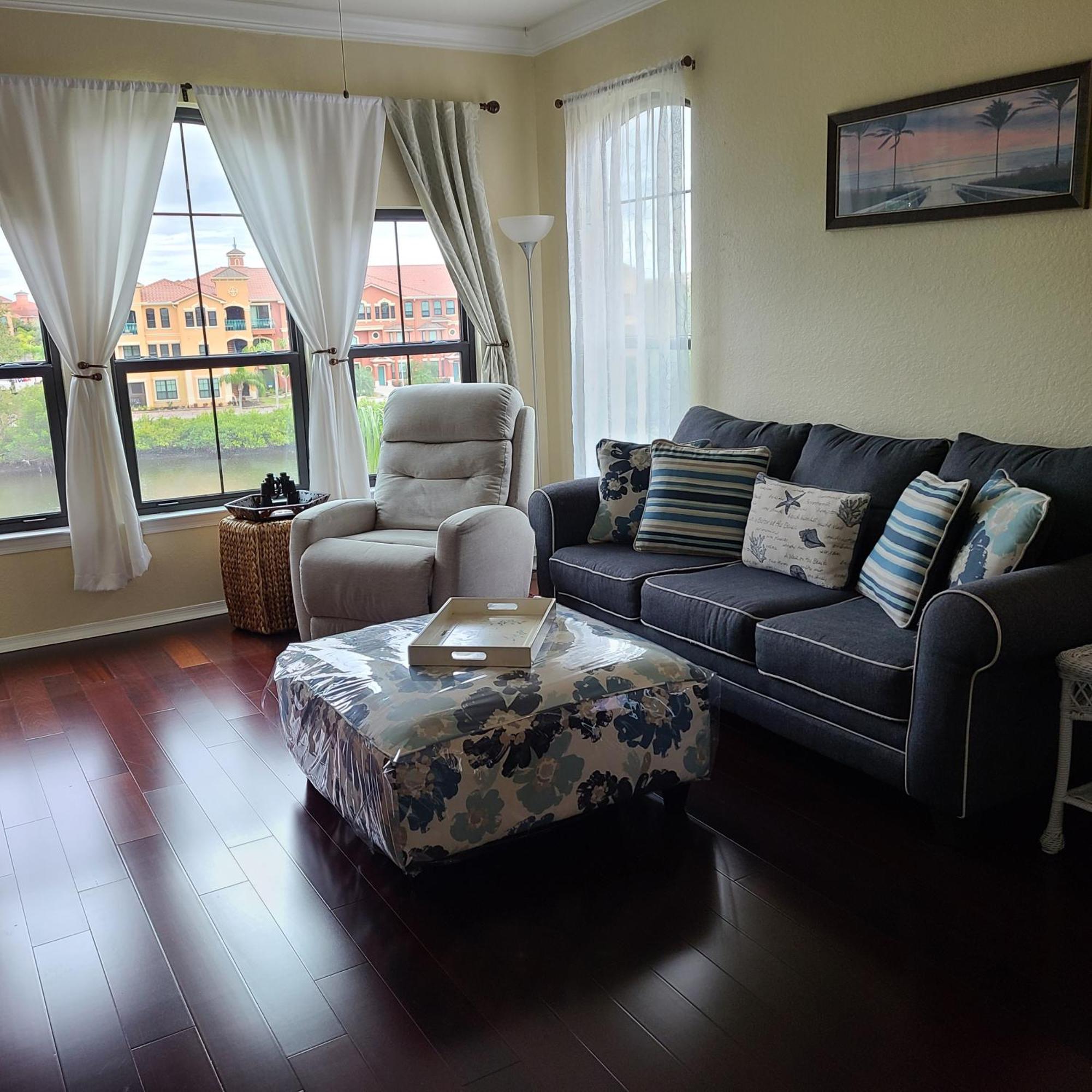 Apartment Bayview