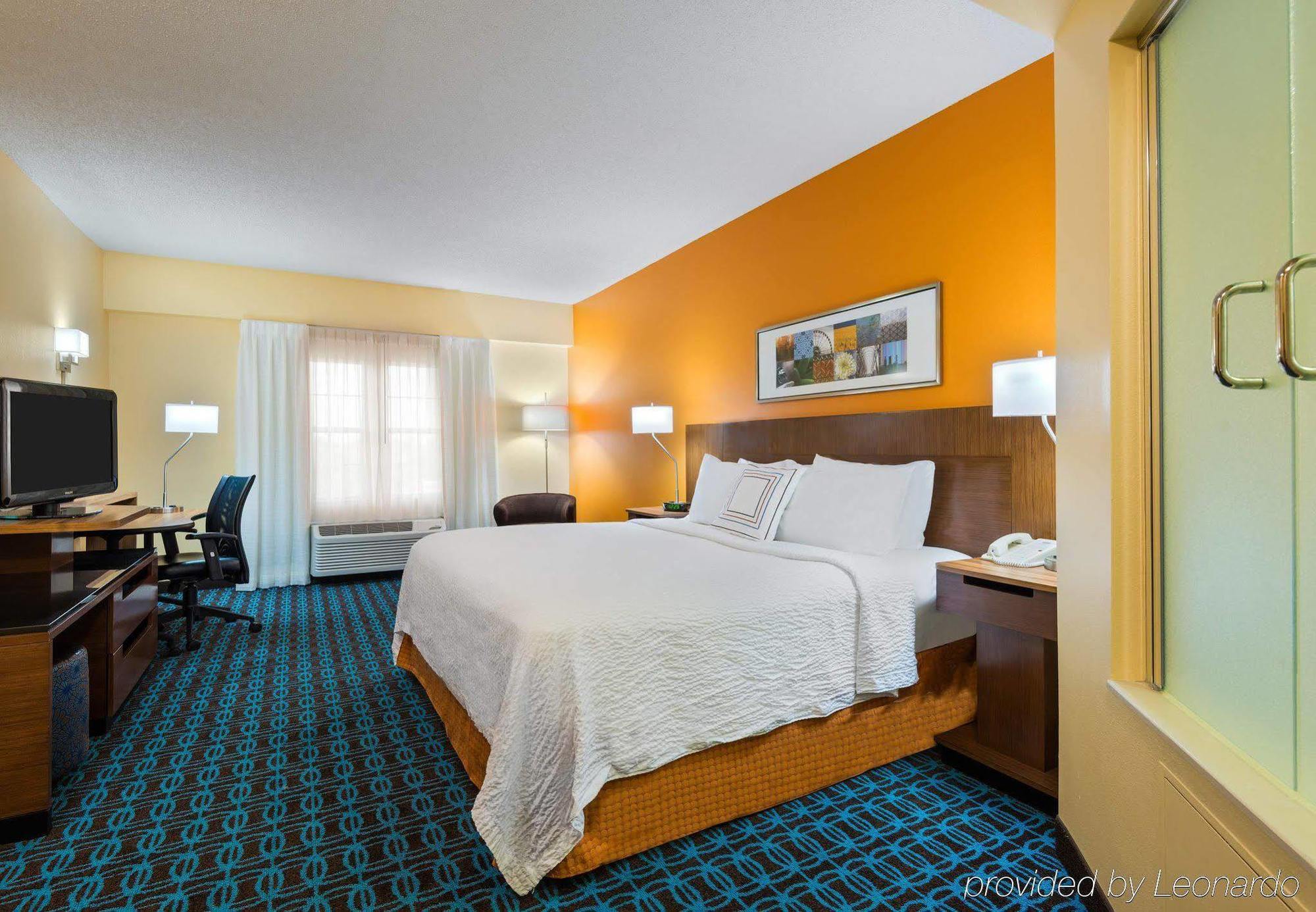 Fairfield And By Marriott 3*