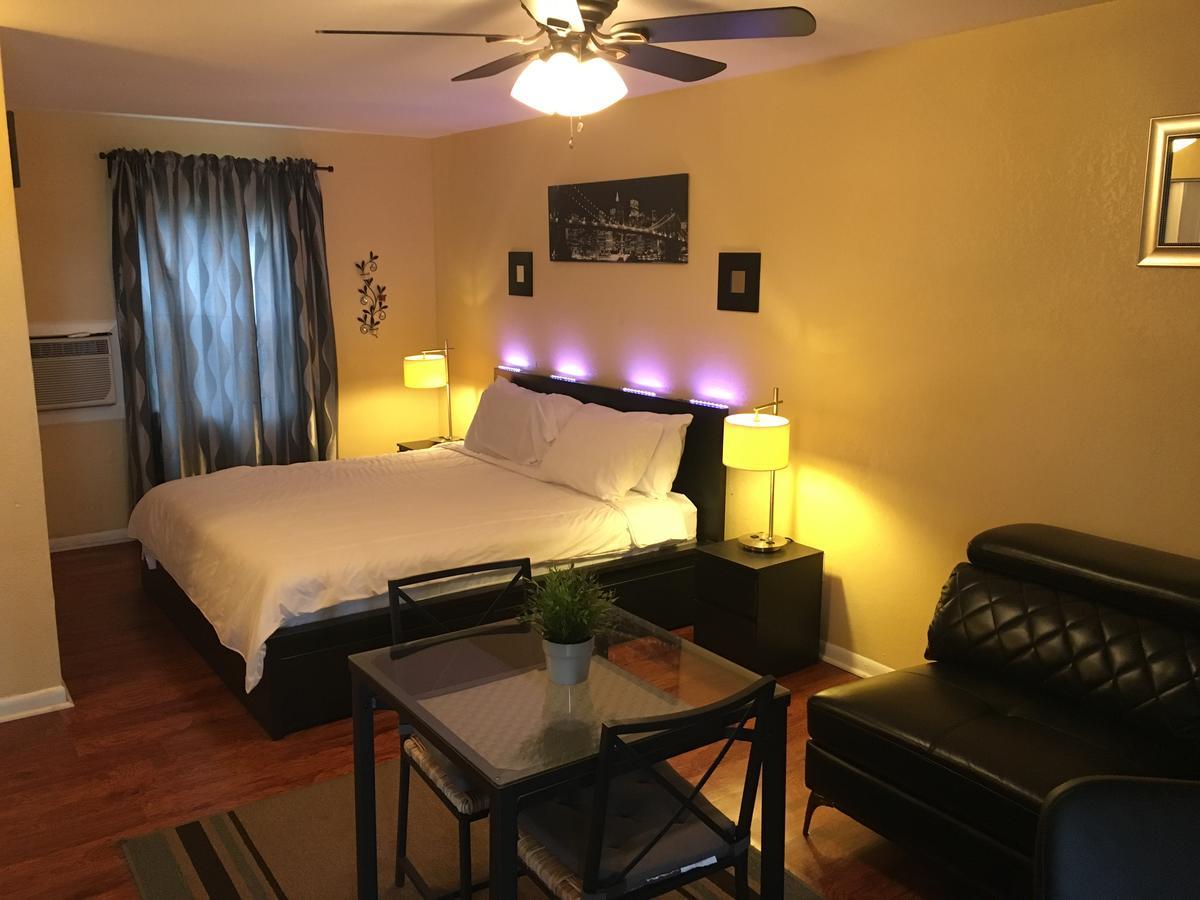 Motel Delux Clearwater