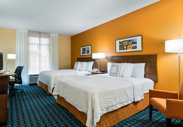 Hotel Fairfield And By Marriott Clearwater