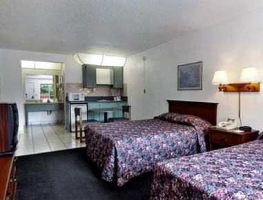Hotel Days By Wyndham Clearwater/central 2*