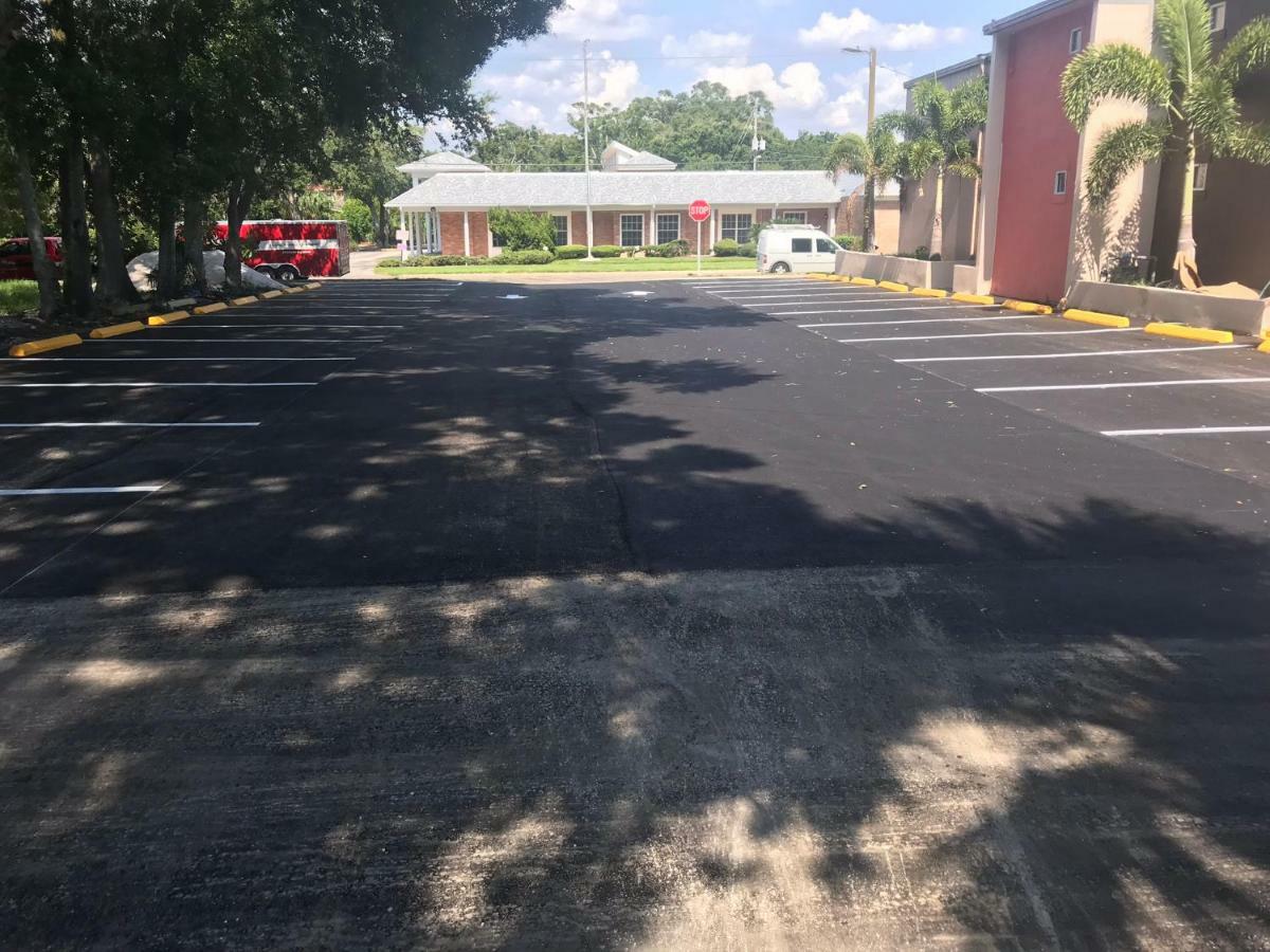 Tropical & Suites, Downtown Motel 3*