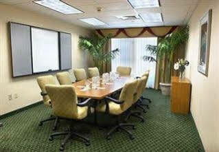 Fairfield And By Marriott 3*