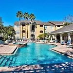 Gorgeous Condo, 2 Bedrooms, 2 Baths, With Pool, Minutes To Clearwater Beach