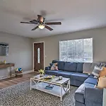 Clearwater Seaside Bungalow Patio And Grill!