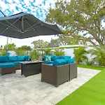 Magnolia Home • Clearwater Beach • Bbq • Sunroom