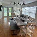 Delightful 3 Bdrm Home, Mins To Clearwater Beach