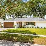 Heated Pool Hot Tub Clearwater & Dunedin Pet Friendly