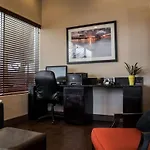 Comfort Suites Clearwater - Dunedin