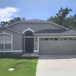 Simple House 5 Beds 4 Baths Near Beach